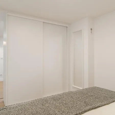 Apartment Camoes *